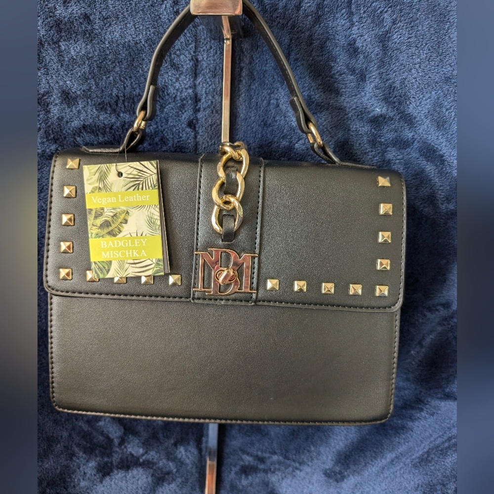 Badgley Mischka Handbag with detachable cross body strap, Black/Gold, NWT